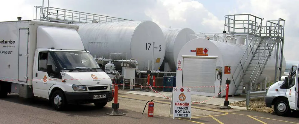 Airport fuel tank cleaning cambridge airport